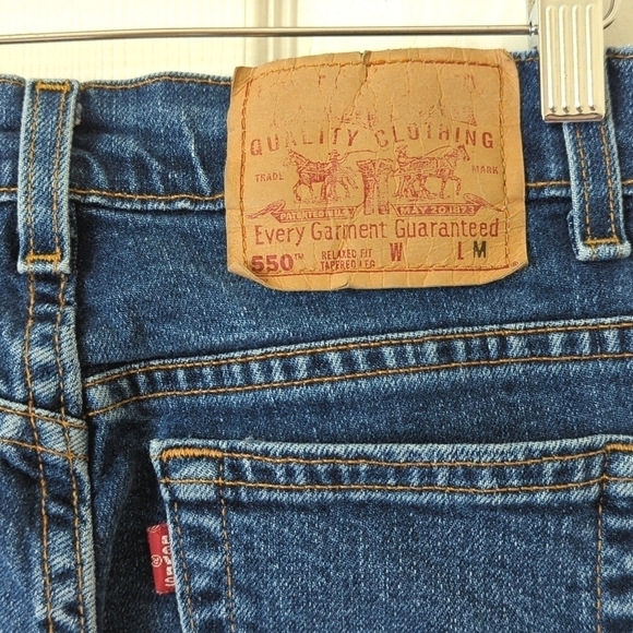 Levi's Y2K Vintage 550 Dark Wash Relaxed Fit Tapered Leg Denim Mom Jeans 8P - Picture 14 of 15